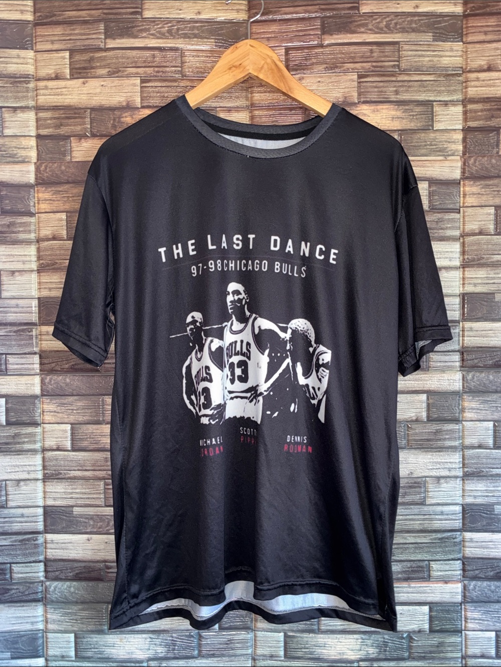 Unbranded Large Used Black 'The Last Dance' Chicago Bulls Graphic Men's Shirt